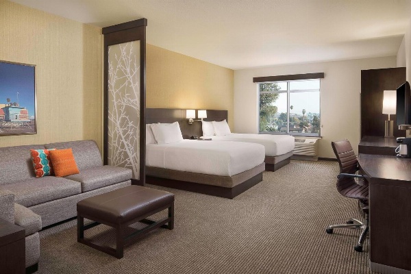 Hyatt Place Santa Cruz image 7